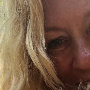 Meet your Posher, Joanne